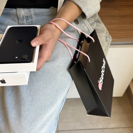 iPhone 17e del stock de SetCell